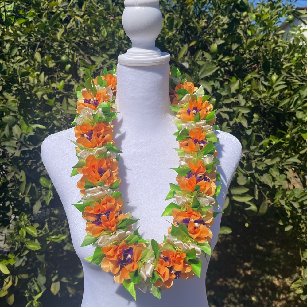 Handmade Leis- Gold Kanikonna 39 inch